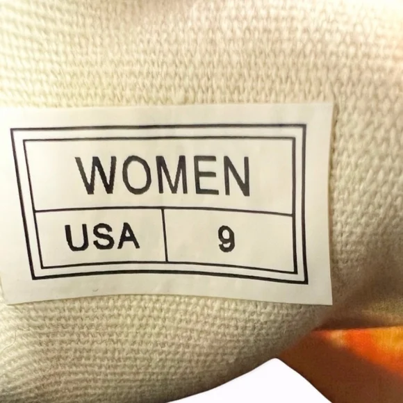 VW Camper Van Inspired Love Bus Slip on Sneakers. Sz 9 - Picture 8 of 9